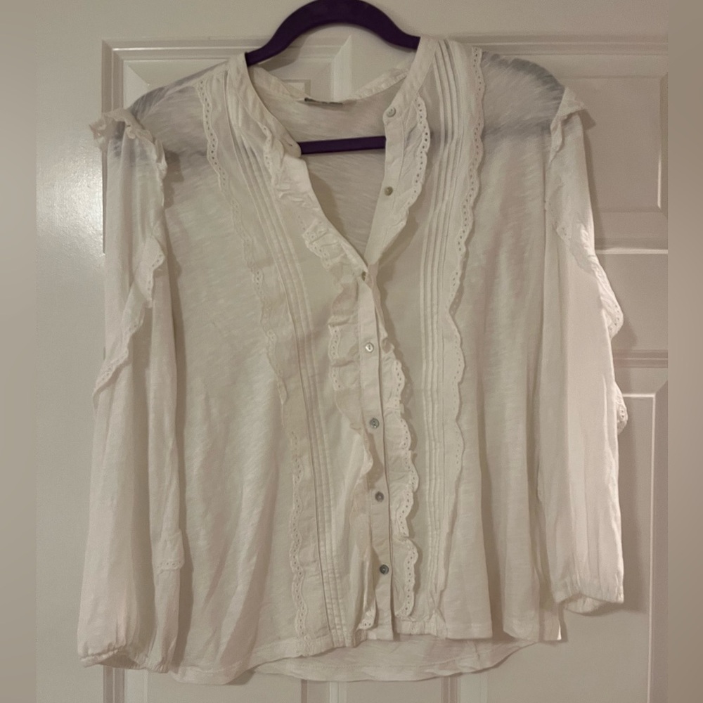 Lucky Brand sz S white 3/4 sleeve button down shirt w/eyelet, 100% cotton